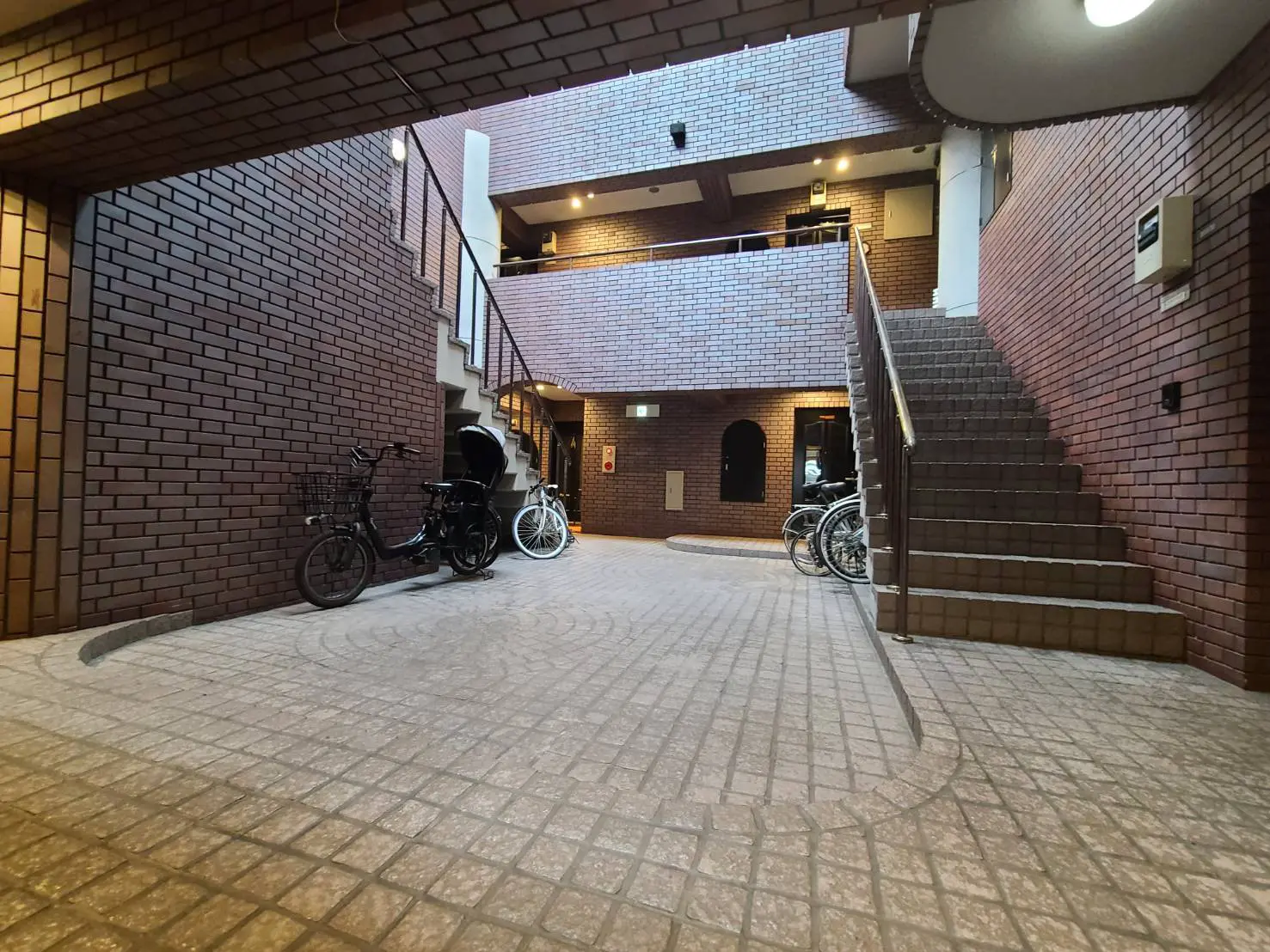パワー ハウス 代 沢